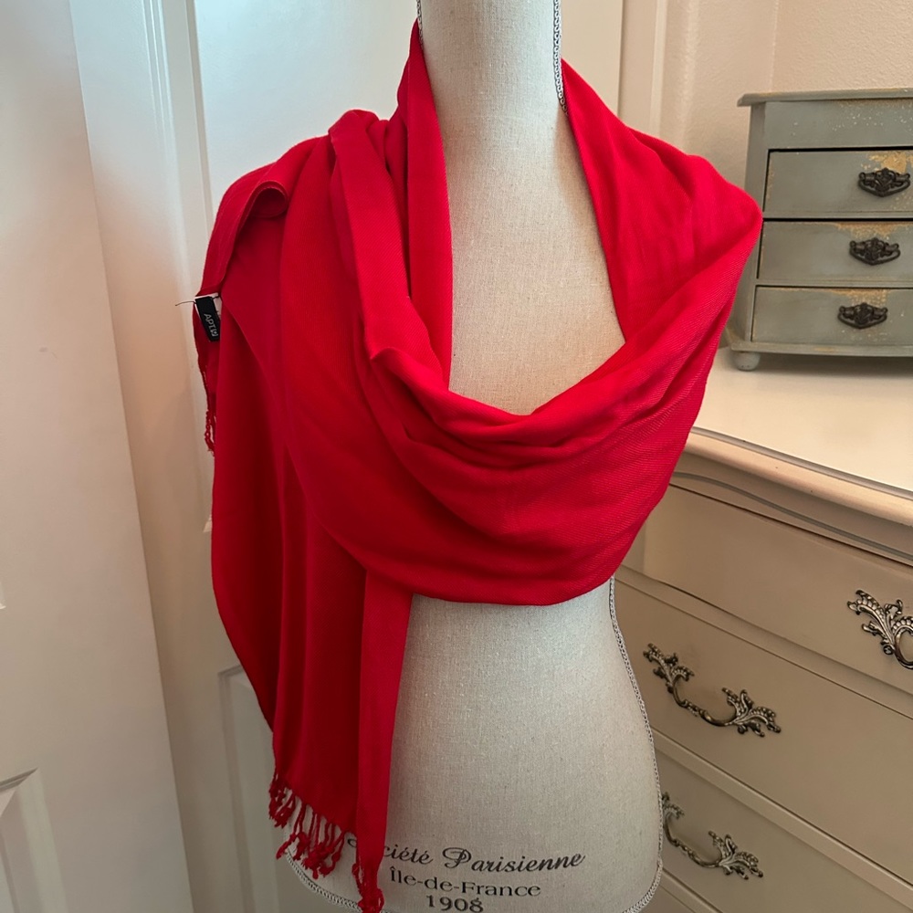 Red Scarf